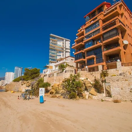 Апартаменти - Plusholidays Ifach